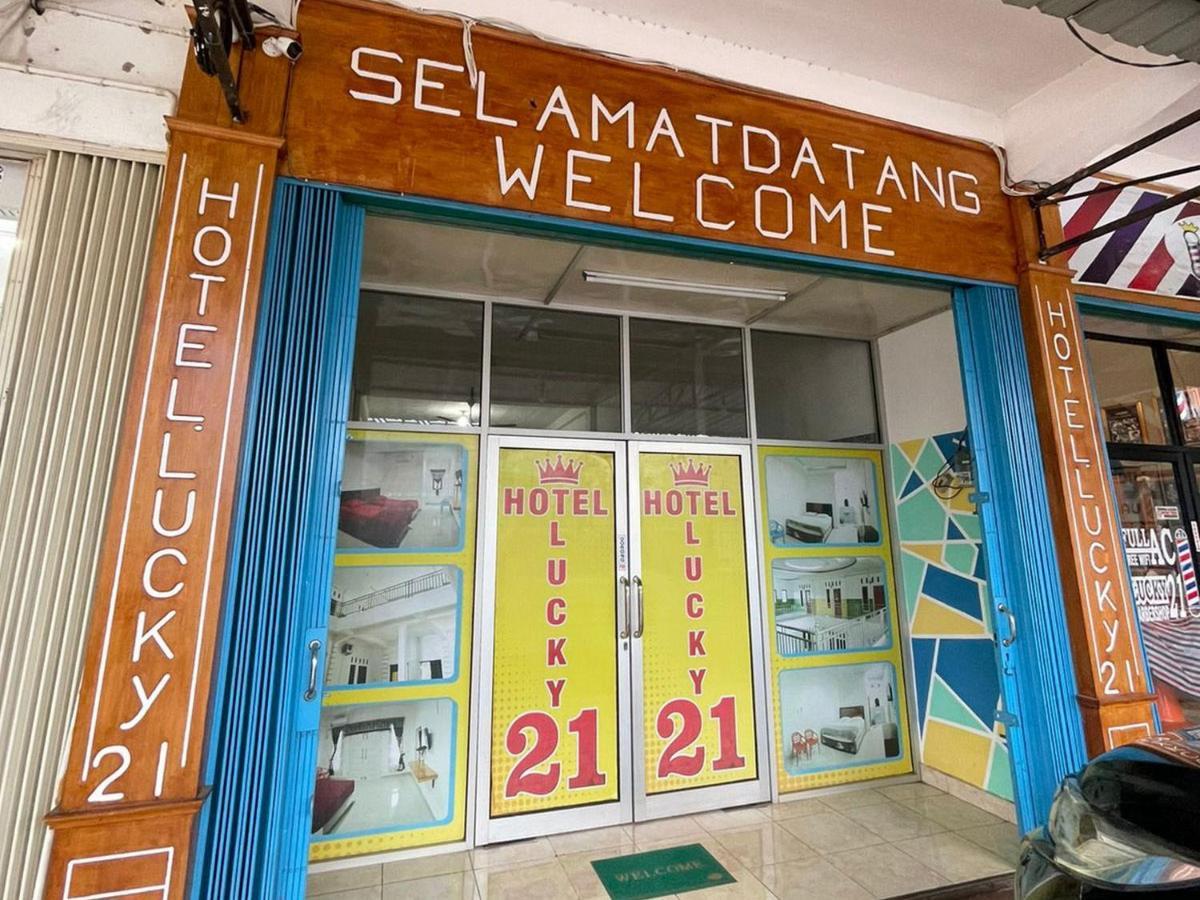 Hotel Lucky 21 Syariah Mitra Reddoorz Lubuklinggau Экстерьер фото